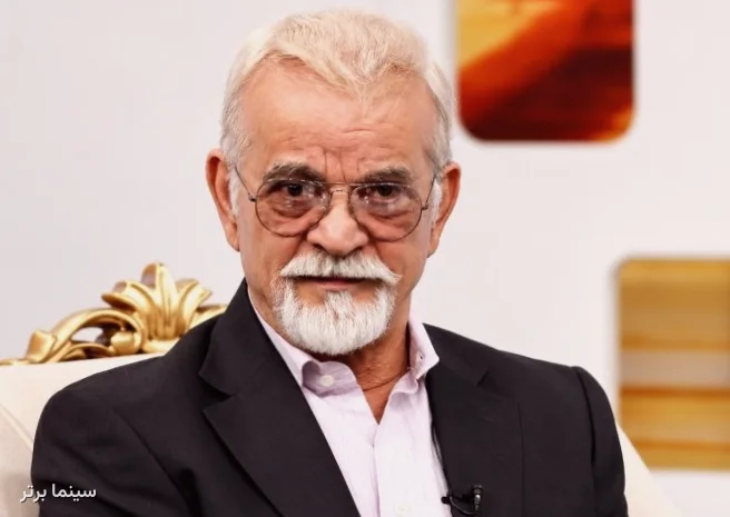 مهدی فخیم زاده در حال انجام ورزش